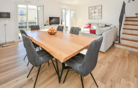 Location Maison 6 personnes à Aigues Mortes - Photo 3