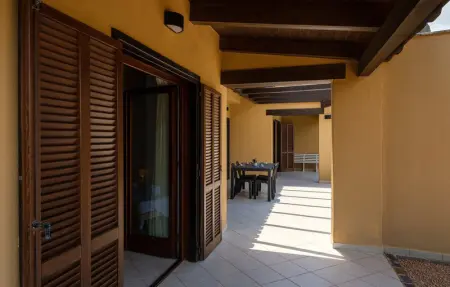 Location Maison 8 personnes à Trinità d'Agultu - Photo 16