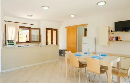 Location Maison 8 personnes à Trinità d'Agultu - Photo 21