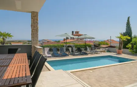 Location Maison 10 personnes à Liznjan - Photo 10