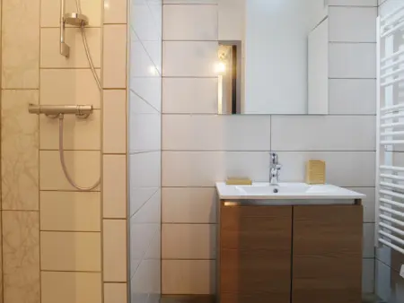 Charmant 2 pièces rénové, 4-5 pers, balcon, proche pistes et commerces, La Plagne Montchavin - Photo 3