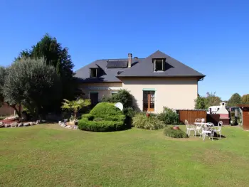 Gite à Montaut (Pyrénées Atlantiques),Charmant Gîte avec Jardin, Terrasse et Équipements Complets – Cadre Idéal pour Séjour Nature FR-1-384-61 N°830048