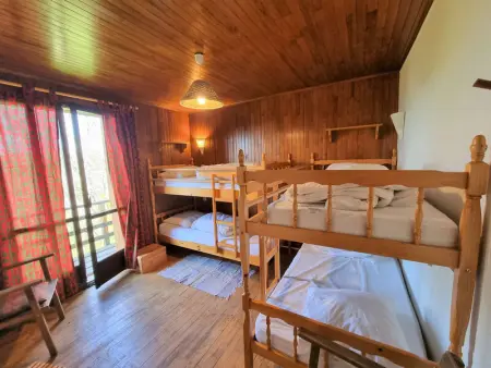 Chalet spacieux 18 pers. avec jardin, 7 chambres, cheminées, animaux admis - Saint-Michel-de-Chaillol - Photo 10