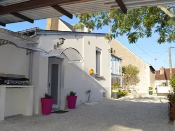 Casa rural en Saint Avertin,Gîte confortable avec jardin, proche de Tours, idéal pour familles, animaux acceptés. FR-1-381-47 N°830052