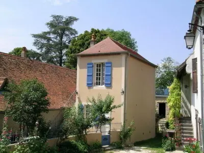 Gite à Billy, Maison rénovée avec vue sur château, animaux acceptés, terrasse panoramique FR-1-489-164 N°830089