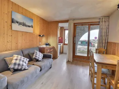 Appartement à Méribel, 2 Pièces Idéalement Situé aux Pieds des Pistes et Commerces, Les Allues - L879856