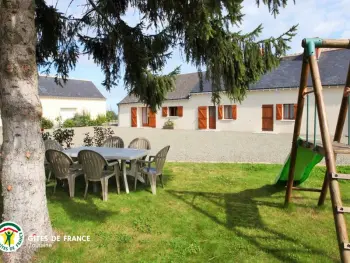 Gîte in Saint Laurent de Lin,Longère authentique avec jardin privé, près des Châteaux de la Loire, idéale pour familles et nature FR-1-381-501 N°830112