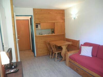 Location Appartement à Valfréjus,Studio cabine cosy pour 4 pers., Valfréjus, à proximité télécabine, commerces et écoles de ski FR-1-561-9 N°941748