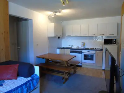 Appartement à Valfréjus, Appartement cosy 3 pièces pour 6 pers. à Valfréjus, proche télécabine et commerces, avec balcon - L879917