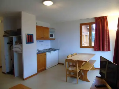 Wohnung in Valfréjus, Appartement 6 pers. à Valfréjus, proche télésiège, balcon, animaux admis - L980664