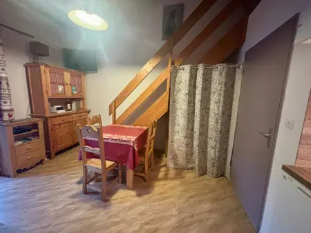 Charmant studio mezzanine avec WiFi, coin cabine, proche pistes, Les Angles - Photo 1