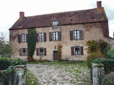 Maison à Montchevrier, Grande maison de maître avec piscine chauffée dans le Berry - L830200