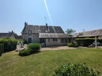 Agriturismo a Preaux,Maison de Bourg avec Grand Jardin, Salle de Jeux et Confort Moderne – Près des Châteaux de la Loire FR-1-591-161 N°830205