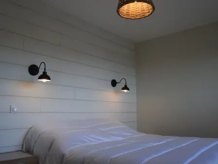 Maison éco-responsable avec terrasse, jardin privé et aménagement fauteuil roulant à Pouligny-Saint-Martin - Photo 11