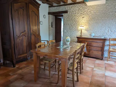 Maison de caractère avec jardin privatif, terrasse, ping-pong – Proche Ferrières et Montargis - Photo 12