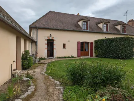 Maison de caractère avec jardin privatif, terrasse, ping-pong – Proche Ferrières et Montargis - Photo 16
