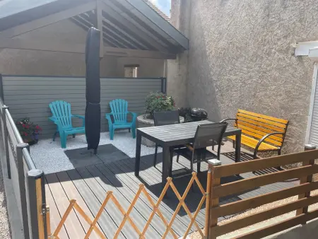 Gîte chaleureux avec terrasse près de Nancy, parking privé, à proximité de festivals et nature - Photo 1