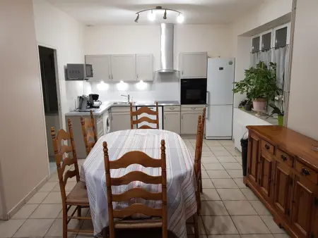 Charmant Duplex avec Jardin Privatif et Parking, à Proximité de Montargis et Pithiviers - Photo 2