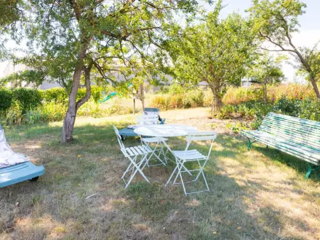 Gîte familial près de Nancy avec grand jardin, spa, salle de jeux, et équipements pêche - Photo 4
