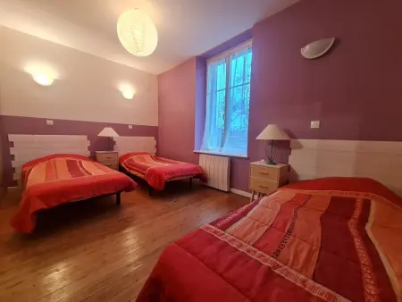 Charmant Gîte au Cœur d'Haraucourt - Proche de Nancy, Jardin Privatif, Wifi, Parking Gratuit - Photo 3