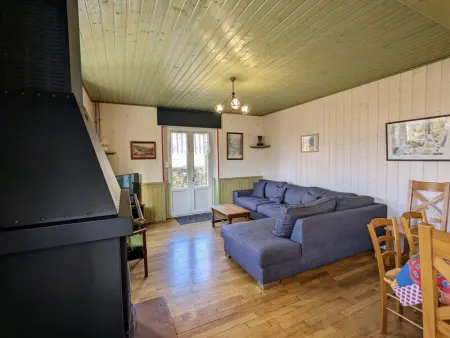 Gîte spacieux en ancienne ferme rénovée, idéal pour familles et amis – proche randos et sites touristiques - Photo 4