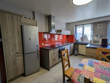 Gîte spacieux en ancienne ferme rénovée, idéal pour familles et amis – proche randos et sites touristiques - Photo 7