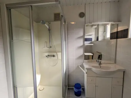 Gîte spacieux en ancienne ferme rénovée, idéal pour familles et amis – proche randos et sites touristiques - Photo 26