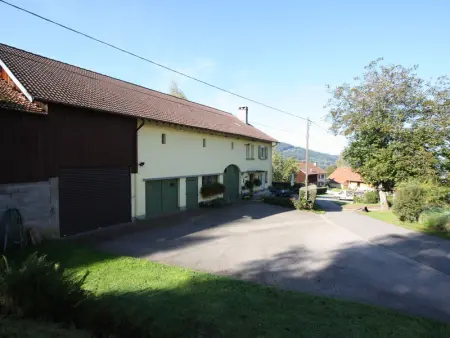 Gîte spacieux en ancienne ferme rénovée, idéal pour familles et amis – proche randos et sites touristiques - Photo 33