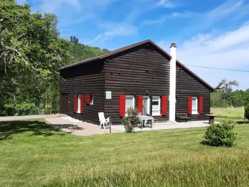 Casa rural en Ban sur Meurthe Clefcy,Chalet familial avec grand jardin et équipements pour enfants, à 500m du centre de Ban-sur-Meurthe FR-1-589-33 N°830310