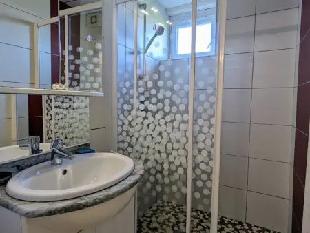 Chalet familial avec grand jardin et équipements pour enfants, à 500m du centre de Ban-sur-Meurthe - Photo 10