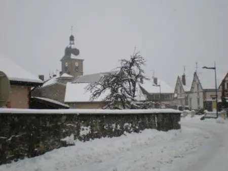 Maison Vosgienne Charmante: 2 Chambres, Cheminée, Proche Gérardmer, Parfaite pour Familles et Fêtes - Photo 16
