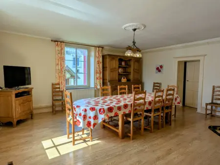 Maison de Caractère pour 12, Proche Gérardmer & Thermes, Nature et Confort - Bellefontaine - Photo 4