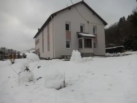Gîte en pleine nature, proche de La Bresse avec activités familiales, terrasse et poêle à bois - Photo 3
