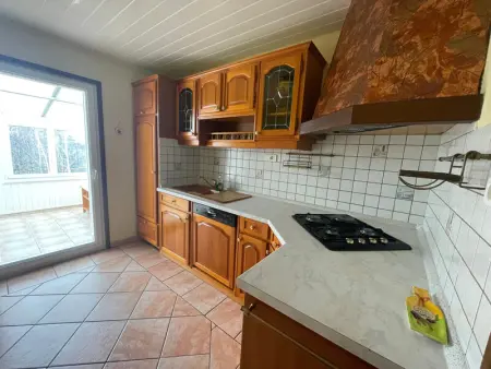 Pavillon au calme avec cheminée près de Gérardmer, Wi-Fi, terrasses et garage - Photo 7