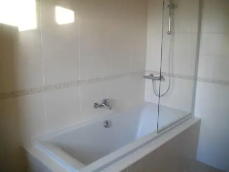 Pavillon au calme avec cheminée près de Gérardmer, Wi-Fi, terrasses et garage - Photo 11