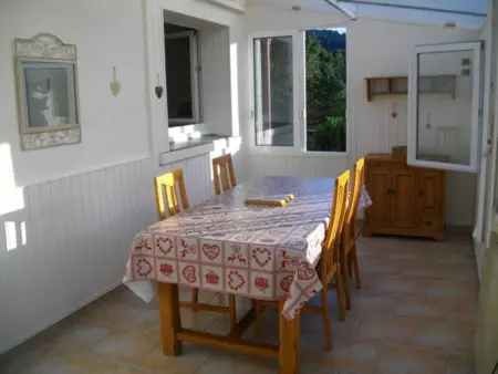 Pavillon au calme avec cheminée près de Gérardmer, Wi-Fi, terrasses et garage - Photo 13