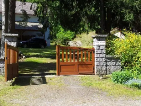 Gîte Confortable en Pleine Forêt avec Étang, Idéal pour Familles et Amis - Photo 23