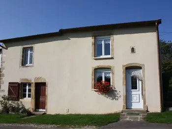 Agriturismo a Saint Ouen lès Parey,Maison de charme près de Neufchâteau avec jardin, terrasse et jeux extérieurs FR-1-589-163 N°830374