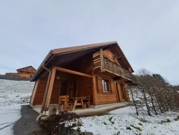 Cottage in Ban sur Meurthe Clefcy,Chalet chaleureux face aux pistes, proche Gérardmer, idéal pour famille, balcon et terrasse FR-1-589-182 N°830383