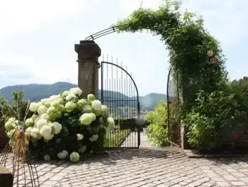 Cottage in Saint Dié des Vosges,Gîte de charme pour 2 pers., terrasse, forêt à proximité, tout confort, Saint-Dié-des-Vosges FR-1-589-209 N°830394