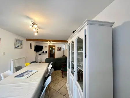 Gîte authentique avec terrasse couverte, 16 km de Gérardmer, 4 chambres, équipement bébé, Wi-Fi inclus - Photo 3