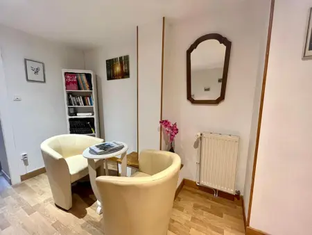 Gîte authentique avec terrasse couverte, 16 km de Gérardmer, 4 chambres, équipement bébé, Wi-Fi inclus - Photo 14