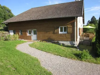 Gite à Saulxures sur Moselotte, Gîte de montagne rénové avec poêle à bois - Saulxures-sur-Moselotte - L830411