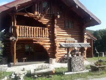 Cottage in Le Tholy,Fuste insolite avec balcon et terrasse dans les Vosges FR-1-589-241 N°830413