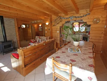 Chalet chaleureux avec sauna, terrain, terrasse et babyfoot à Saint-Nabord - Photo 6