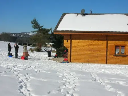 Chalet chaleureux avec sauna, terrain, terrasse et babyfoot à Saint-Nabord - Photo 10