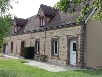 Gîte in Happonvilliers,Gîte spacieux en pleine campagne avec grand terrain, équipements de loisirs et confort moderne FR-1-581-59 N°830444