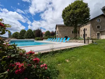 Gite à Lapte,Gîte confortable avec piscine chauffée, pour 23 pers., idéal pour familles et amis FR-1-582-101 N°830456