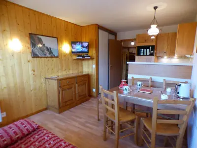 Appartement à Les Saisies, Studio Alcôve avec Balcon - 4 Pers. - Centre Station - Proche Commerces et Pistes Face au Mont Bisanne - L879931