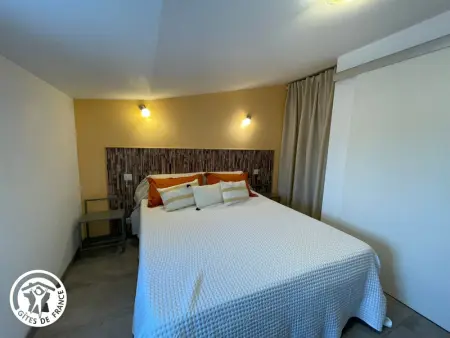 Gîte rénové avec jardin clos, proche plages, Wifi, parking pour voiture électrique - Photo 9